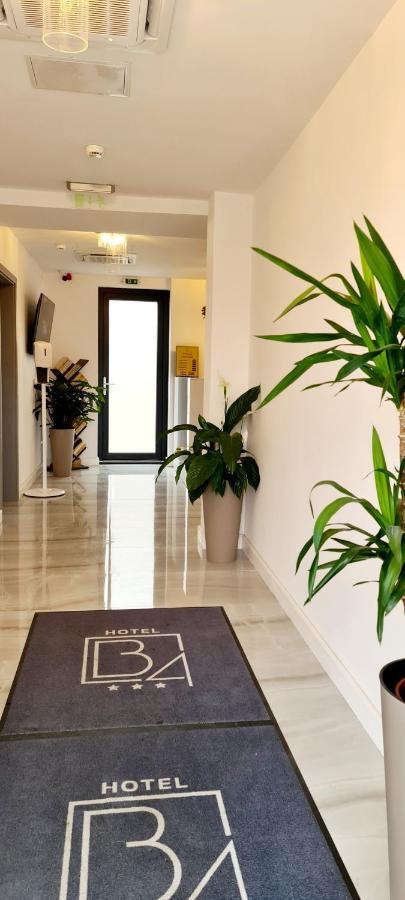 אורדאה Hotel B4 מראה חיצוני תמונה