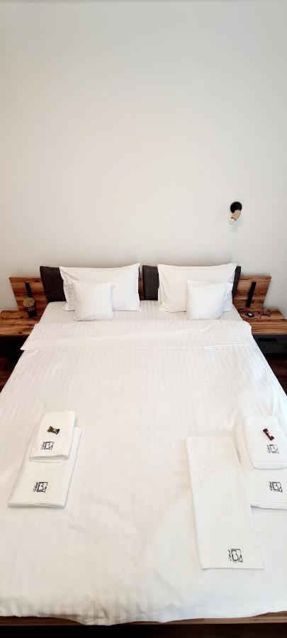 אורדאה Hotel B4 מראה חיצוני תמונה