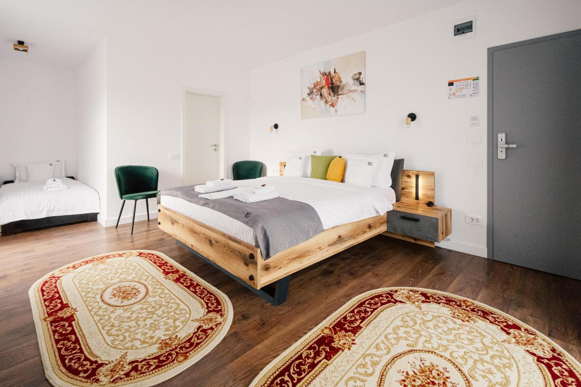 אורדאה Hotel B4 מראה חיצוני תמונה